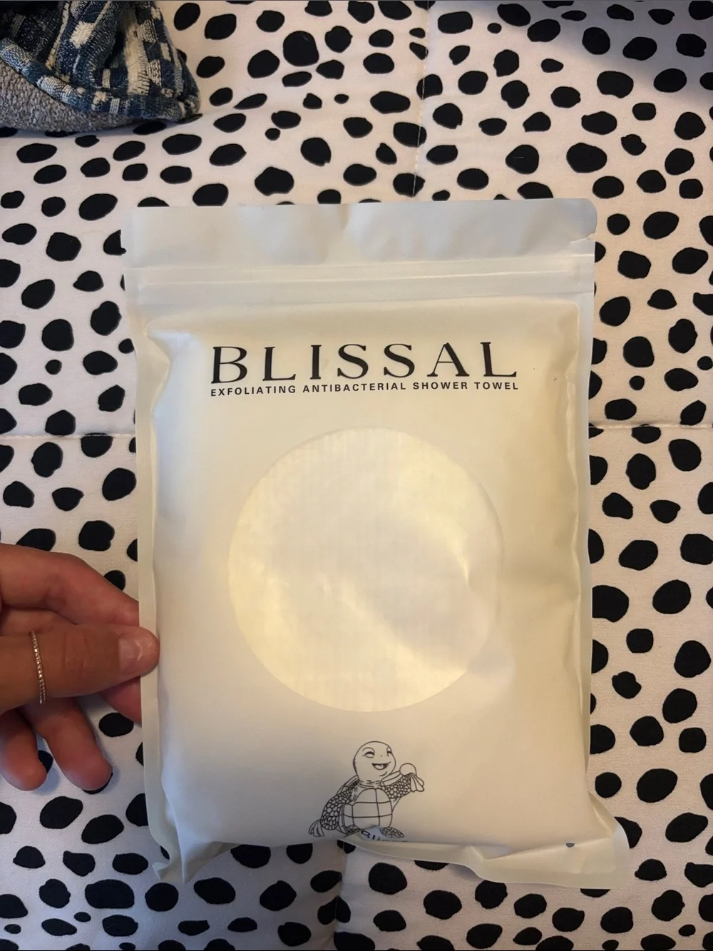 Blissal Exfoliating Antibacterial Shower Towel - White
